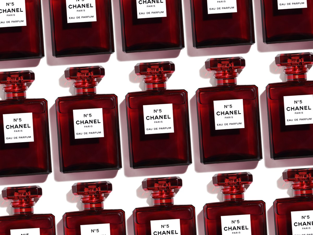 chanel no 5 red